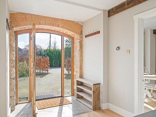 Bristol Farm - Filming Locations Locations Direct -42