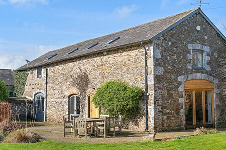 Bristol Farm - Filming Locations Locations Direct -44