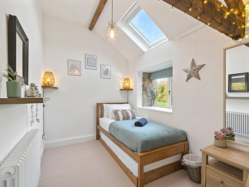 Bristol Farm - Filming Locations Locations Direct -64