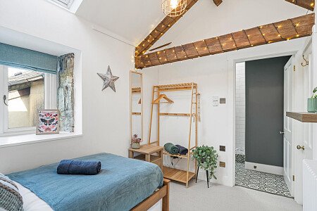 Bristol Farm - Filming Locations Locations Direct -65