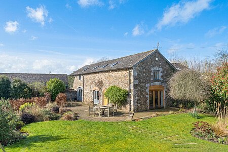 Bristol Farm - Filming Locations Locations Direct -75