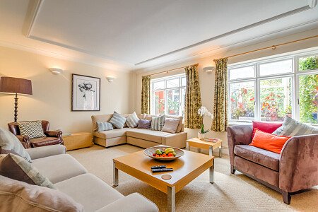 Shark - Filming Locations Locations Direct -07