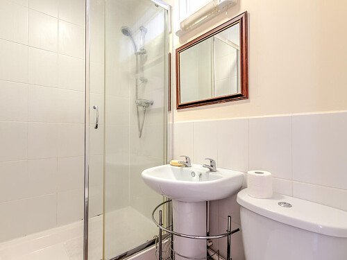 Shark - Filming Locations Locations Direct -13