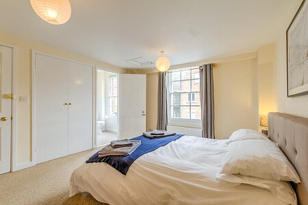 Shark - Filming Locations Locations Direct -21