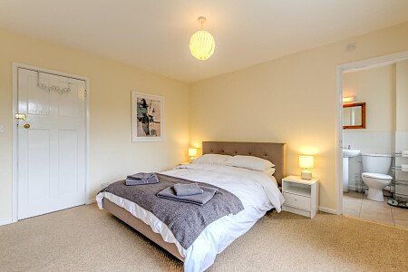 Shark - Filming Locations Locations Direct -25