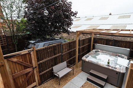 Norfolk House- Filming Locations Locations Direct -23