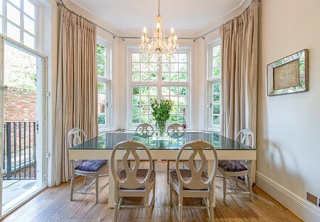 Bracknel House- Filming Locations Locations Direct -02