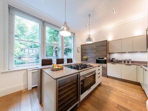 Bracknel House- Filming Locations Locations Direct -03