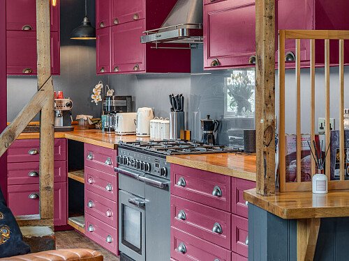 Two Houses - Filming Locations Locations Direct -12