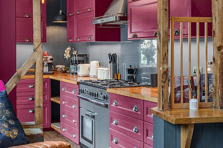 Two Houses - Filming Locations Locations Direct -12