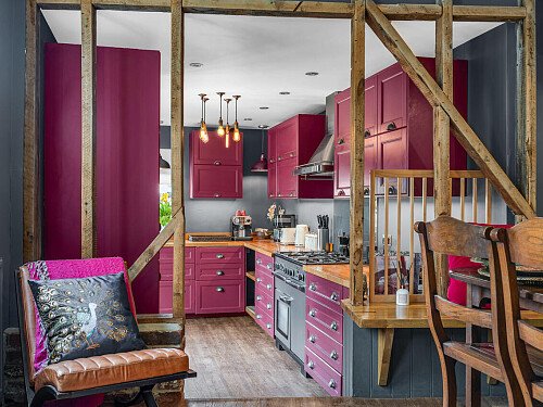 Two Houses - Filming Locations Locations Direct -14