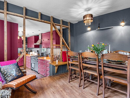 Two Houses - Filming Locations Locations Direct -16