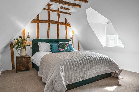 Two Houses - Filming Locations Locations Direct -32