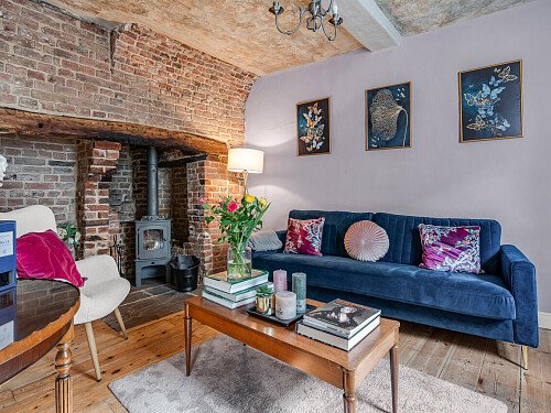 Two Houses - Filming Locations Locations Direct -39