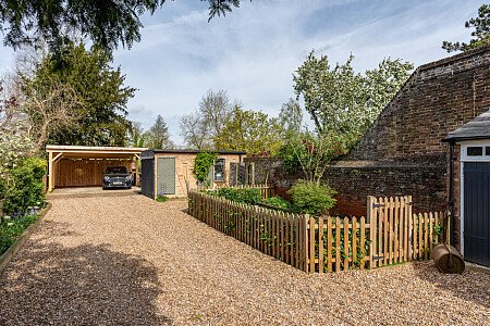 Two Houses - Filming Locations Locations Direct -41