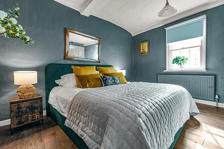 Two Houses - Filming Locations Locations Direct -44