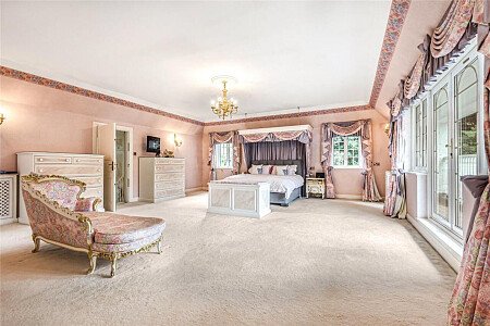 Ridge Houses - Filming Locations Locations Direct -01