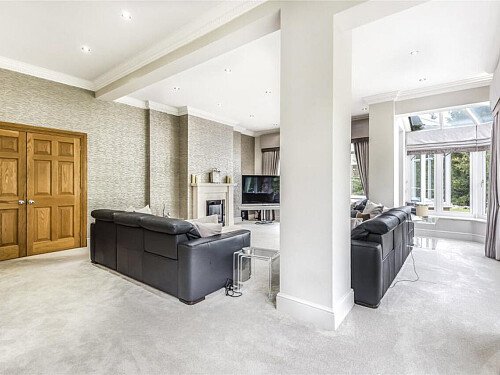 Ridge Houses - Filming Locations Locations Direct -12