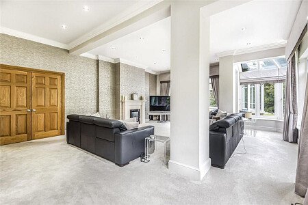 Ridge Houses - Filming Locations Locations Direct -12