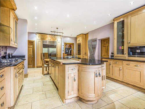 Ridge Houses - Filming Locations Locations Direct -11