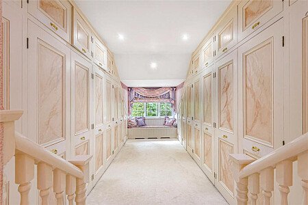 Ridge Houses - Filming Locations Locations Direct -18