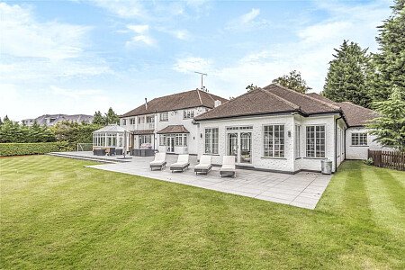 Ridge Houses - Filming Locations Locations Direct -26