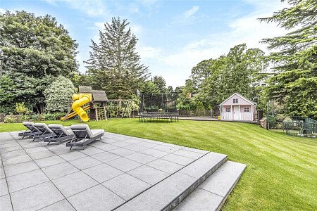 Ridge Houses - Filming Locations Locations Direct -27