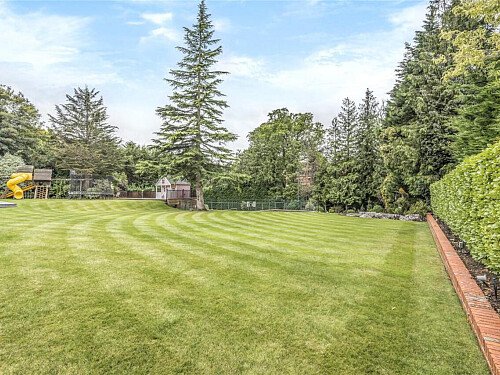 Ridge Houses - Filming Locations Locations Direct -28