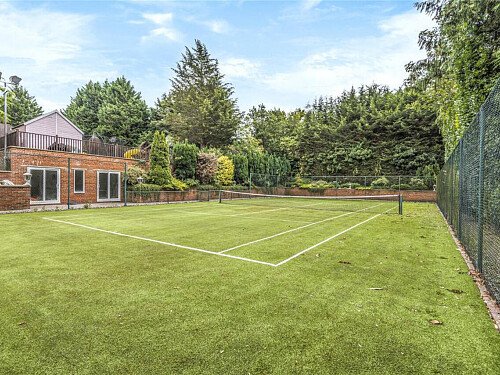 Ridge Houses - Filming Locations Locations Direct -29