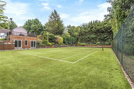 Ridge Houses - Filming Locations Locations Direct -29