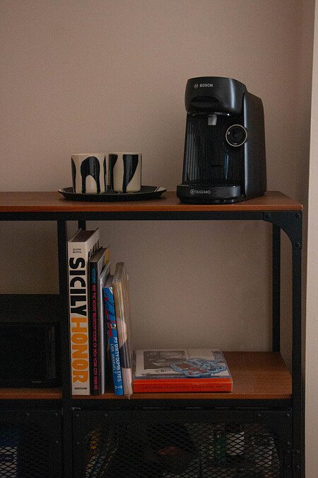 Flat 8  - Filming Locations Locations Direct -10