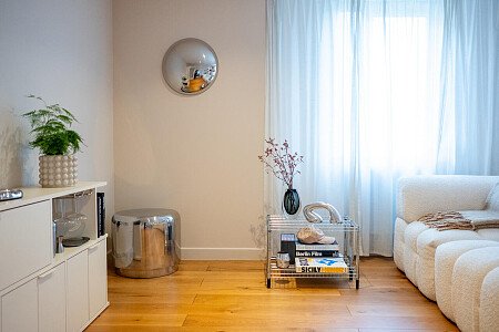 Flat 8  - Filming Locations Locations Direct -17