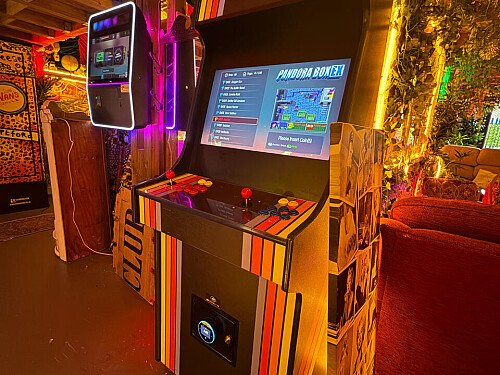 Mad House - Filming Locations Locations Direct -24