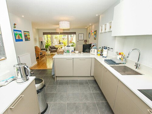 Bath House  - Filming Locations Locations Direct -03