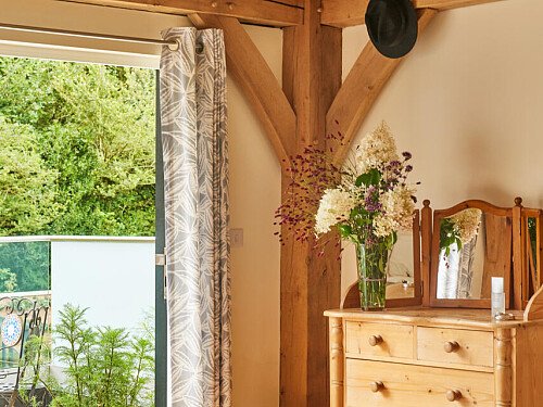 Earlesden House  - Filming Locations Locations Direct -10