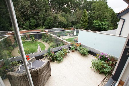 Earlesden House  - Filming Locations Locations Direct -21