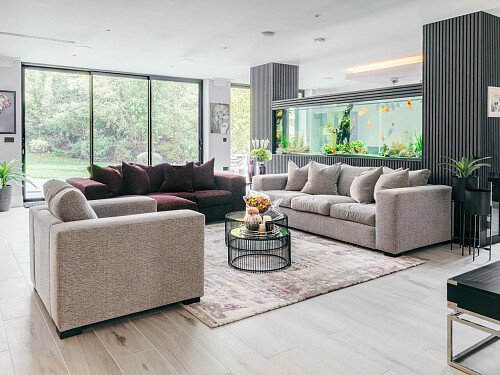 FishtankHouse - Filming Locations Locations Direct -02