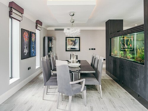 FishtankHouse - Filming Locations Locations Direct -08