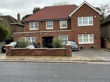 FishtankHouse - Filming Locations Locations Direct -16