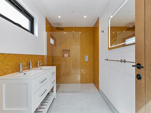 Bromley House - Filming Locations Locations Direct -21