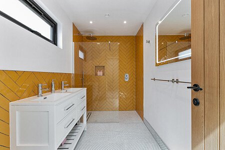 Bromley House - Filming Locations Locations Direct -21