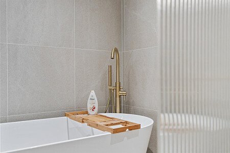 Bromley House - Filming Locations Locations Direct -26