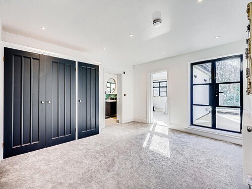 Woodside House - Filming Locations Locations Direct -16