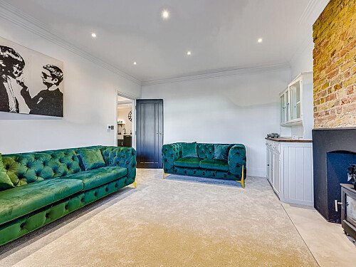 Woodside House - Filming Locations Locations Direct -20