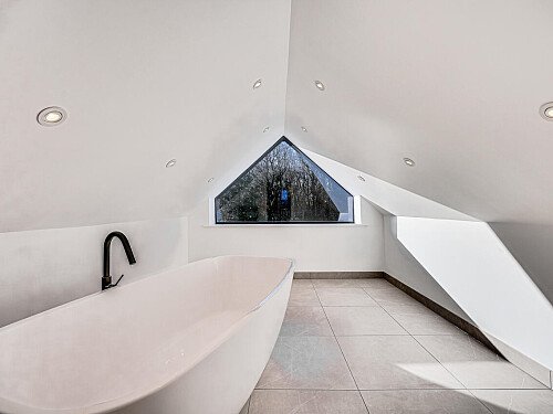 Woodside House - Filming Locations Locations Direct -32