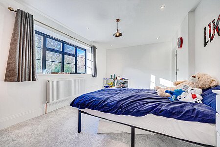 Woodside House - Filming Locations Locations Direct -38