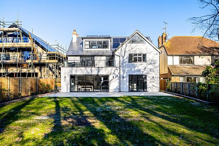 Woodside House - Filming Locations Locations Direct -45