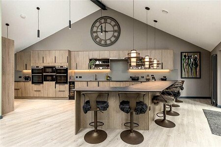 Fireplace House - Filming Locations Locations Direct -04