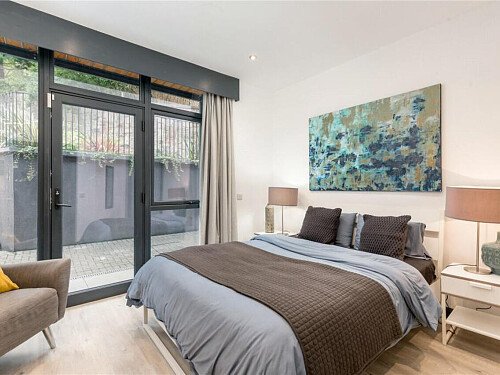 Fireplace House - Filming Locations Locations Direct -18