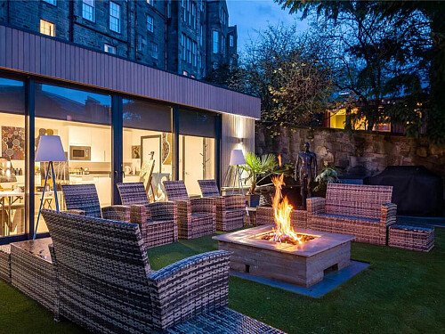 Fireplace House - Filming Locations Locations Direct -33